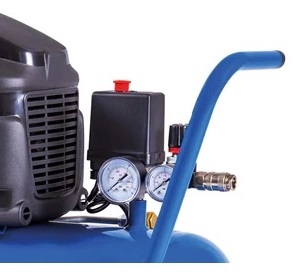 Abbildung des Kolbenkompressors WORKER 24 W in kompakter Bauweise mit Kessel, Griff und Rädern, ideal für den mobilen Einsatz in Werkstatt und Zuhause.